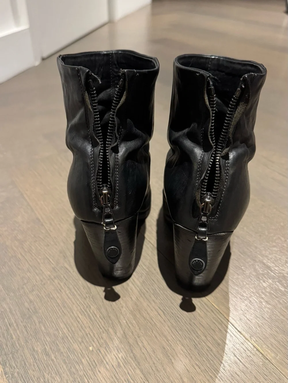 rag & bone sculpted black